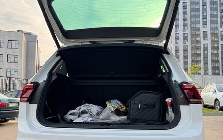 Volkswagen Tiguan II, 2019 год, 3 300 000 рублей, 36 фотография