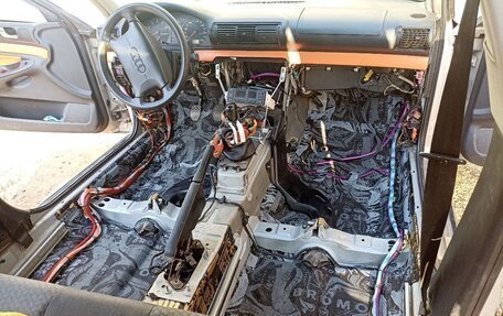 Audi A4, 1995 год, 525 000 рублей, 17 фотография