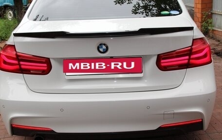 BMW 3 серия, 2017 год, 2 200 000 рублей, 15 фотография