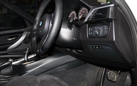 BMW 3 серия, 2017 год, 2 200 000 рублей, 29 фотография