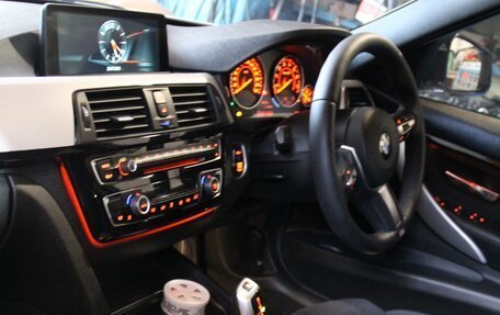 BMW 3 серия, 2017 год, 2 200 000 рублей, 28 фотография