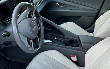 Hyundai Elantra, 2021 год, 2 450 000 рублей, 11 фотография