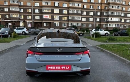 Hyundai Elantra, 2021 год, 2 450 000 рублей, 5 фотография
