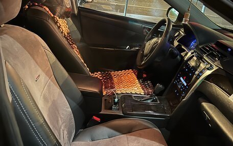 Toyota Camry, 2017 год, 1 100 000 рублей, 12 фотография