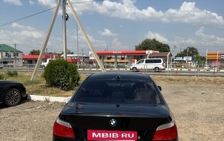 BMW 5 серия, 2004 год, 950 000 рублей, 8 фотография