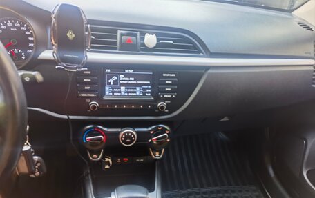 KIA Rio IV, 2018 год, 1 650 000 рублей, 16 фотография