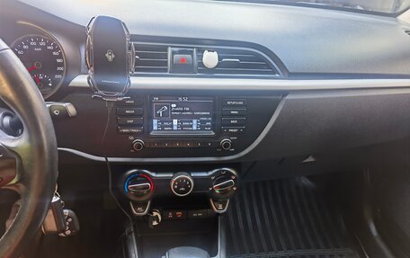 KIA Rio IV, 2018 год, 1 650 000 рублей, 15 фотография
