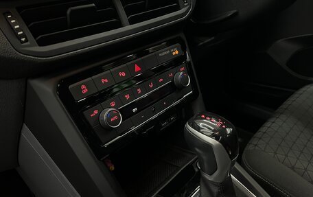 Volkswagen T-Cross I, 2019 год, 1 750 000 рублей, 12 фотография