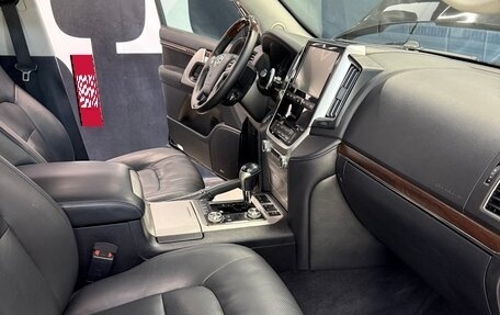 Toyota Land Cruiser 200, 2015 год, 4 700 000 рублей, 7 фотография