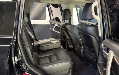 Toyota Land Cruiser 200, 2015 год, 4 700 000 рублей, 13 фотография