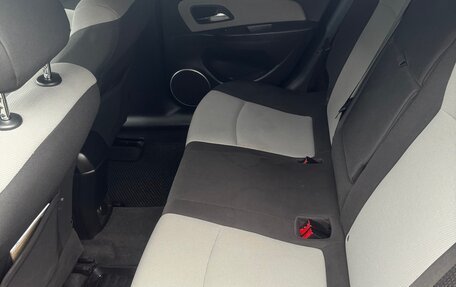 Chevrolet Cruze II, 2012 год, 700 000 рублей, 6 фотография