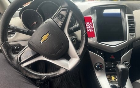 Chevrolet Cruze II, 2012 год, 700 000 рублей, 7 фотография