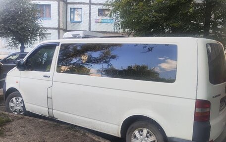Volkswagen Transporter T5 рестайлинг, 2005 год, 1 000 000 рублей, 5 фотография
