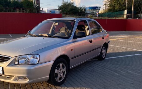 Hyundai Accent II, 2008 год, 260 000 рублей, 2 фотография