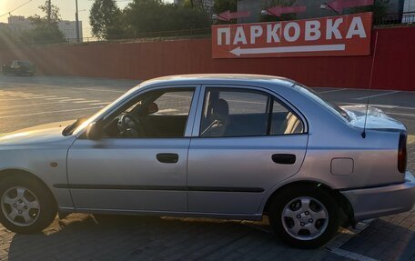 Hyundai Accent II, 2008 год, 260 000 рублей, 3 фотография