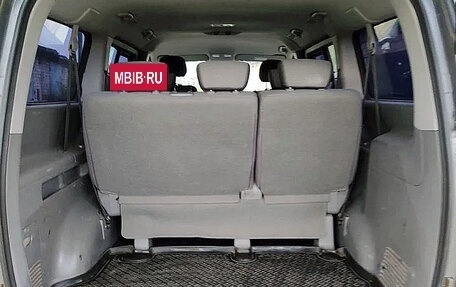 Hyundai H-1 II рестайлинг, 2011 год, 1 900 000 рублей, 5 фотография