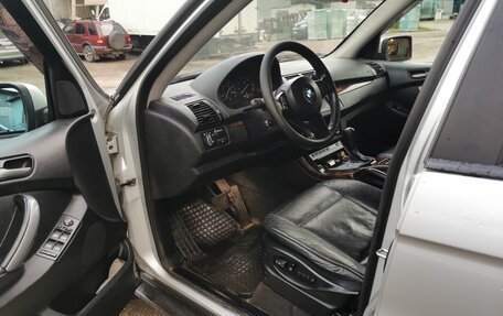 BMW X5, 2004 год, 1 470 000 рублей, 13 фотография
