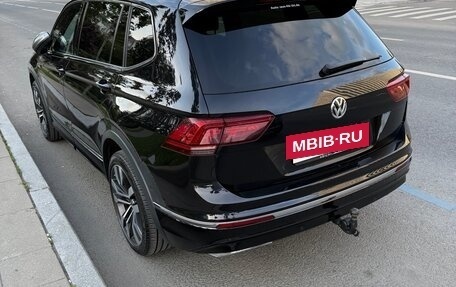 Volkswagen Tiguan II, 2020 год, 3 520 000 рублей, 3 фотография