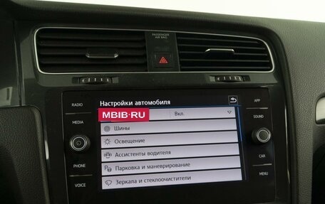 Volkswagen Golf VII, 2019 год, 1 784 500 рублей, 24 фотография