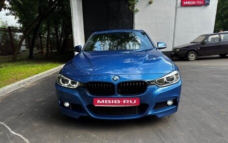 BMW 3 серия, 2015 год, 2 450 000 рублей, 1 фотография
