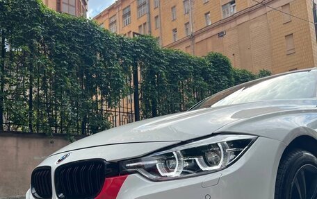 BMW 3 серия, 2017 год, 2 780 000 рублей, 2 фотография