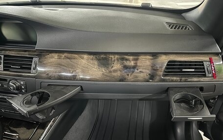 BMW 3 серия, 2008 год, 2 500 000 рублей, 24 фотография
