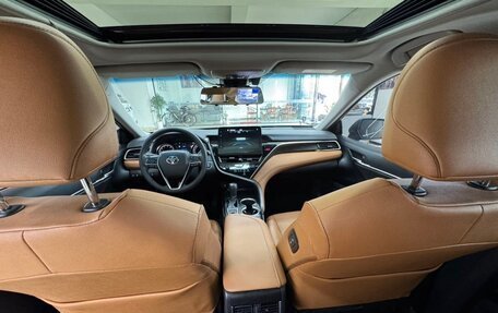 Toyota Camry, 2021 год, 2 250 000 рублей, 14 фотография