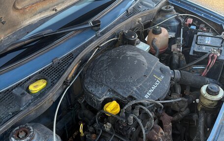 Renault Logan I, 2011 год, 250 000 рублей, 17 фотография