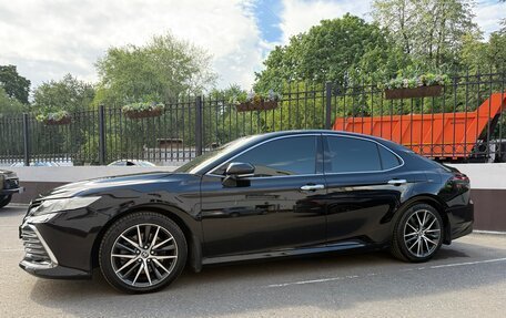 Toyota Camry, 2021 год, 3 820 000 рублей, 15 фотография