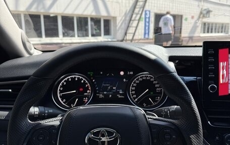 Toyota Camry, 2021 год, 3 820 000 рублей, 13 фотография