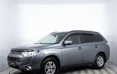 Mitsubishi Outlander III рестайлинг 3, 2012 год, 890 000 рублей, 1 фотография