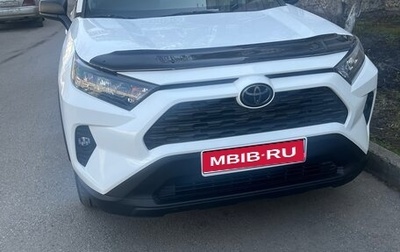 Toyota RAV4, 2019 год, 2 700 000 рублей, 1 фотография