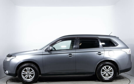 Mitsubishi Outlander III рестайлинг 3, 2012 год, 890 000 рублей, 8 фотография