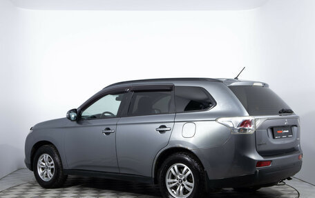 Mitsubishi Outlander III рестайлинг 3, 2012 год, 890 000 рублей, 7 фотография
