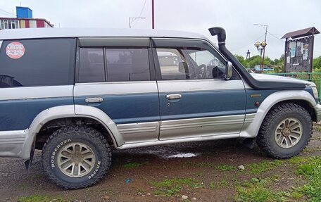 Mitsubishi Pajero III рестайлинг, 1991 год, 850 000 рублей, 2 фотография