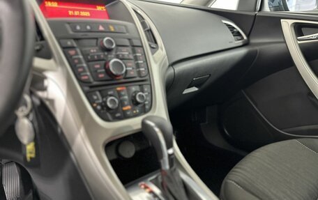 Opel Astra J, 2012 год, 850 000 рублей, 13 фотография