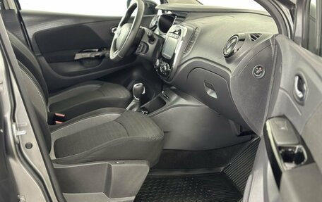 Renault Kaptur I рестайлинг, 2017 год, 1 560 000 рублей, 14 фотография