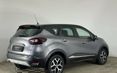 Renault Kaptur I рестайлинг, 2017 год, 1 560 000 рублей, 6 фотография