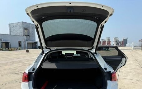 Audi Q3 Sportback, 2022 год, 2 930 000 рублей, 8 фотография