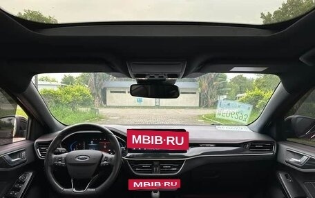 Ford Focus IV, 2022 год, 1 250 006 рублей, 12 фотография
