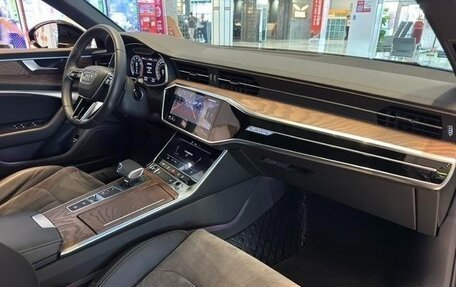 Audi A6, 2022 год, 4 050 000 рублей, 16 фотография