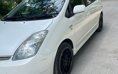 Toyota Prius, 2008 год, 849 999 рублей, 3 фотография