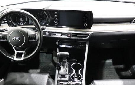 KIA K5, 2021 год, 2 090 000 рублей, 15 фотография