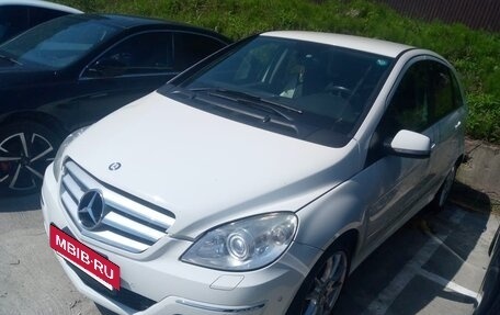 Mercedes-Benz B-Класс, 2011 год, 1 040 000 рублей, 3 фотография