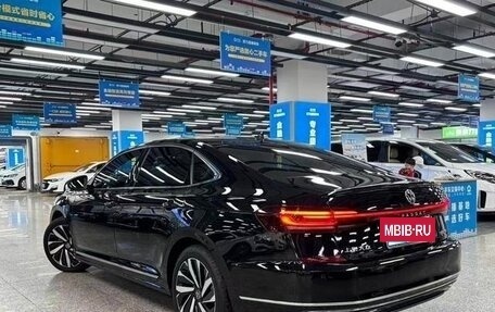 Volkswagen Passat B8 рестайлинг, 2022 год, 2 410 000 рублей, 2 фотография