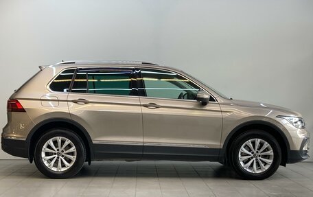 Volkswagen Tiguan II, 2021 год, 3 400 000 рублей, 4 фотография