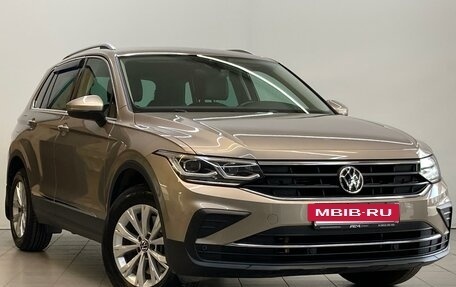 Volkswagen Tiguan II, 2021 год, 3 400 000 рублей, 3 фотография