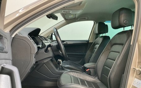 Volkswagen Tiguan II, 2021 год, 3 400 000 рублей, 13 фотография