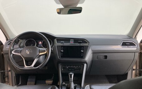 Volkswagen Tiguan II, 2021 год, 3 400 000 рублей, 9 фотография