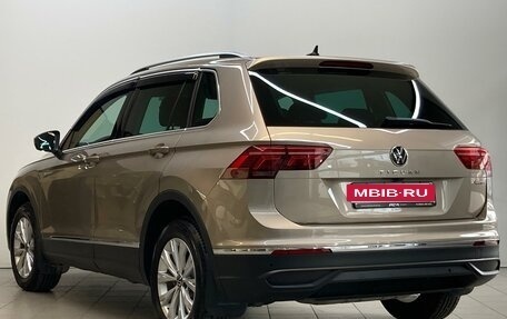 Volkswagen Tiguan II, 2021 год, 3 400 000 рублей, 7 фотография
